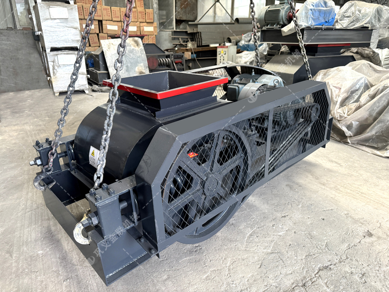 为何众多混凝土再生厂家,都将双齿辊破碎机视为生产线的 “定海神针”? 为何众多混凝土再生厂家,都将双齿辊破碎机视为生产线的 “定海神针”?