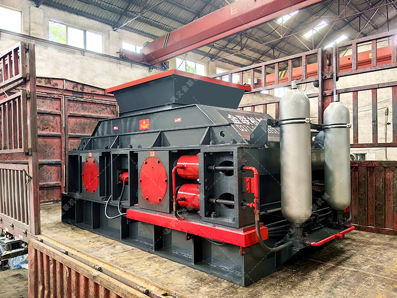 砂石厂实地探访:一台1210液压对辊破碎机如何“通吃”河卵石和尾矿? 砂石厂实地探访:一台1210液压对辊破碎机如何“通吃”河卵石和尾矿?